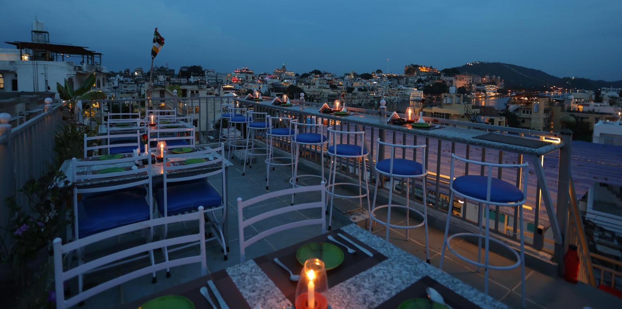 Neev Haweli Hotel Udaipur Buitenkant foto